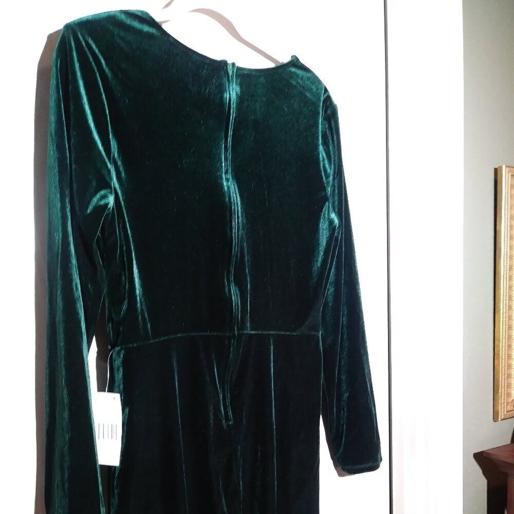 B. Darlin Dark Green Emerald Velvet / Velour Dress | Party/Holiday Dress - Picture 2 of 6